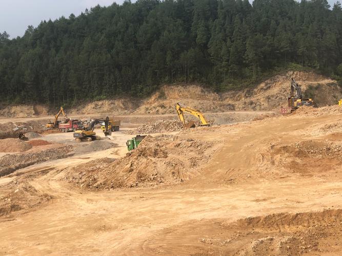 福州分公司蔡志君团队承建屏南药膳小镇水景公园项目土石方工程纪实（2019年6月5日）